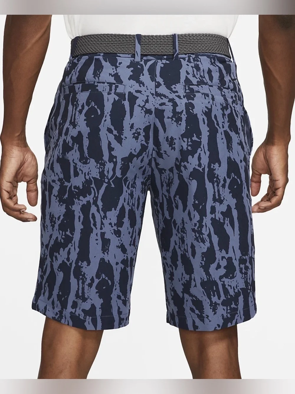 NWOT NIKE Golf Men’s Flex Navy Blue Camo Casual Dress Shorts - Size 36